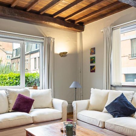 Stylish Apartment In Dinant Near The Maas Buitenkant foto