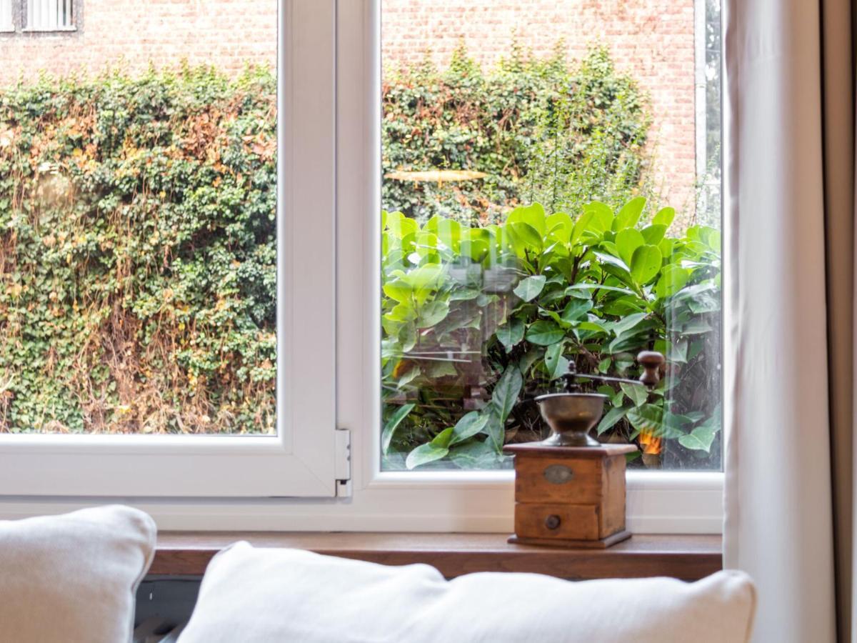 Stylish Apartment In Dinant Near The Maas Buitenkant foto