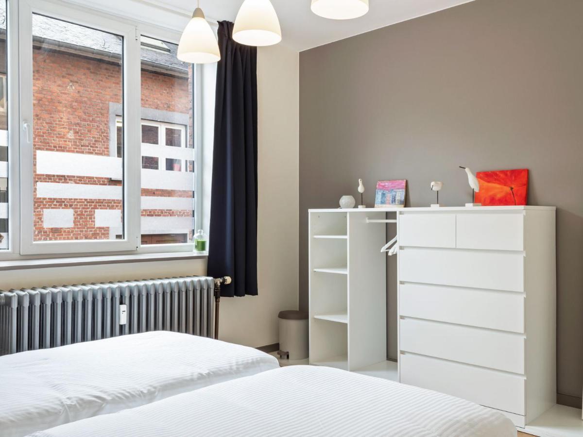 Stylish Apartment In Dinant Near The Maas Buitenkant foto